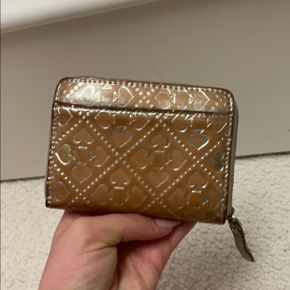 A Wallet - image 2
